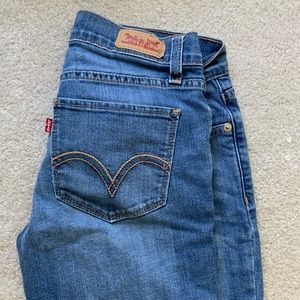 Levi jeans